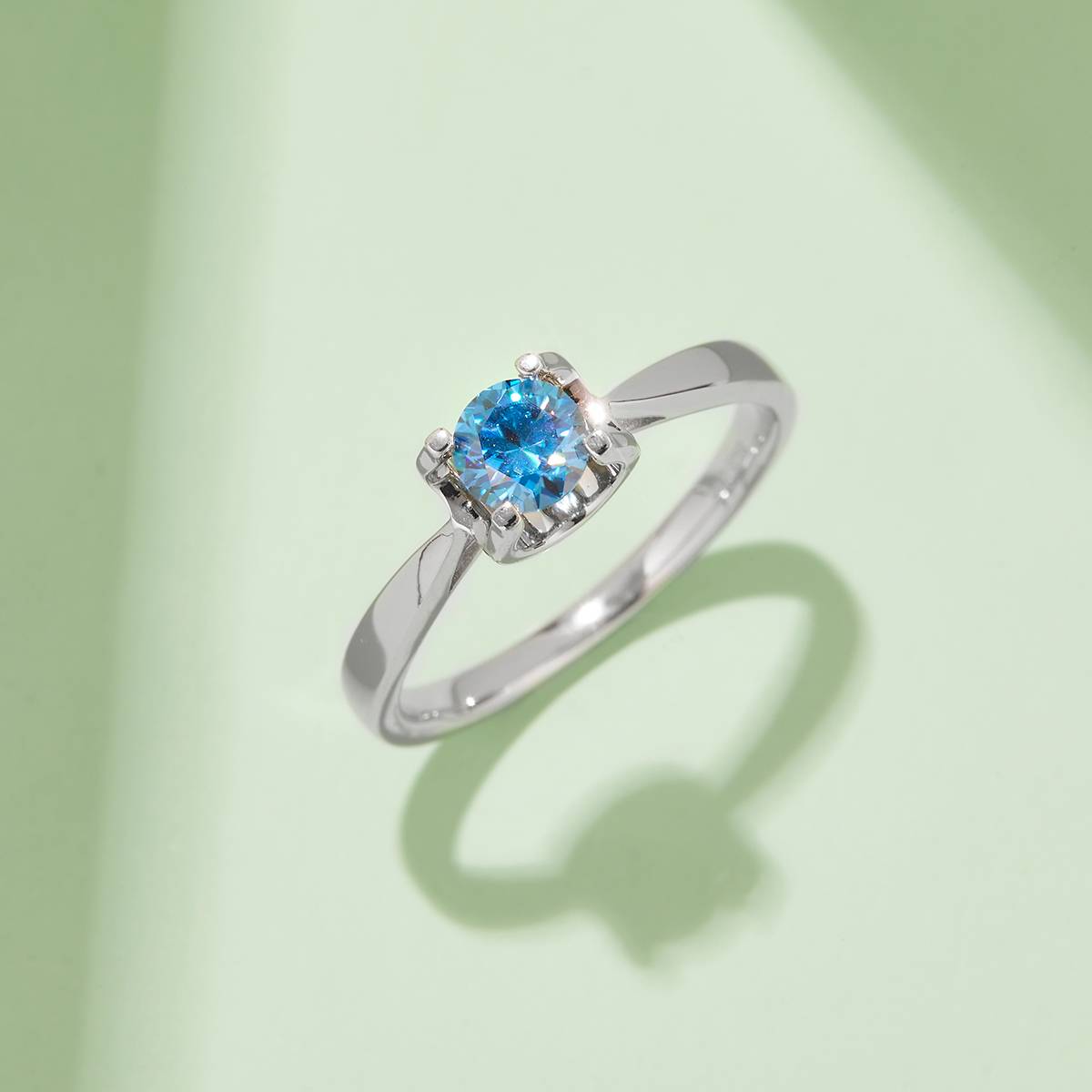 Straight arm sandwich cow head S925 silver plated platinum Moissanite women's ring 50 points D-grade